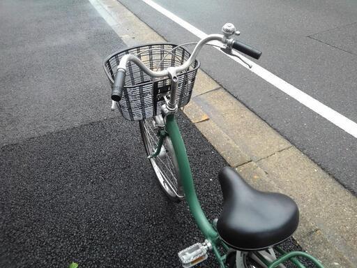 中古自転車３０３６　前後タイヤ新品！　ブリヂストン　CC40TP    ２４インチ　ギヤなし　LEDオートライト　ハンドルロック　アルミフレーム　キッキーと音がならない後輪ローラーブレーキ
錆びにくい部品：ハンドル・リム・ドロヨケ・前かご・フレーム・スポーク・クランク・前ブレーキ 中古自転車3036 前後タイヤ新品！ ブリヂストン CC40TP 24インチ