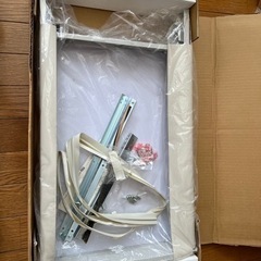【受け渡し予定決定】2021年製　コロナ　窓用エアコン　テラス窓用取付枠付き