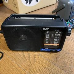 【人気の商品です】エルパ（ELPA） ポータブルラジオ ER-H100