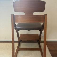 アップライトチェア　豊橋木工　キッズチェア　ベビーチェア