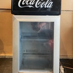 コカコーラ冷蔵庫(冷蔵庫機能不可、電源入りません)