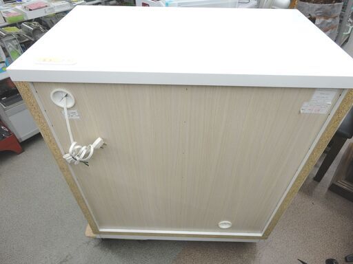 キャビネット 幅76cm 奥行46cm 高さ84cm 鏡面仕上げ ホワイト