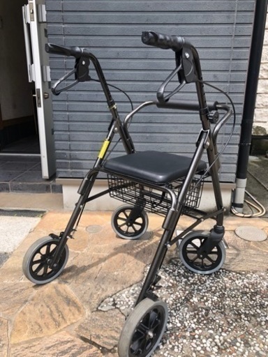 竹虎　歩行器　歩行車　ハッピーIIトール　ブラック