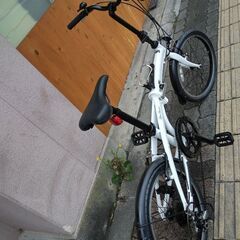 Cyima Connect[サイマ コネクト]20吋 折り畳み自転車 アルミ/外装6段/ノーブルホワイト