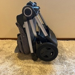 超美品 ストッケスクート2 ベビーカー 対面も可能バギー