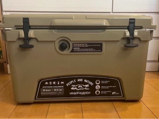 フィールドアのノーザンクーラーボックス　42.5ℓ サンド
