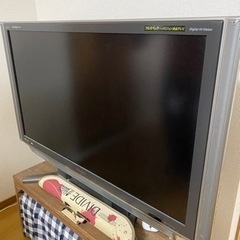 シャープ　液晶テレビ　46型（取引中）