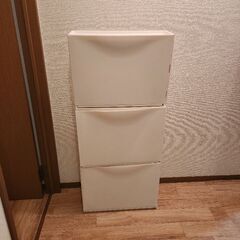 【無料】IKEA シューズラック　三段　白色