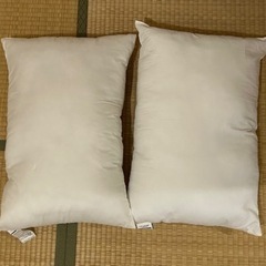 ニトリの枕　二つ　未使用