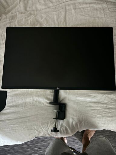 モニター LG 32UN500-W