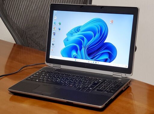 Dell Latitude 15インチ グラボ搭載フルHD【win10+win11 起動8秒 CPUスコア5690】i7 新品SSD256GB/ office JW-CAD