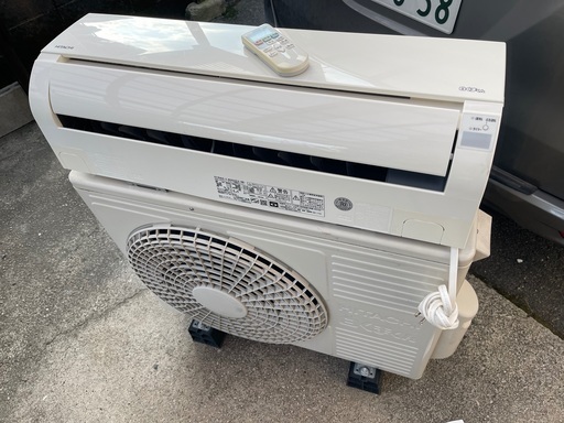 ◎地域最安値取付け無料‼️ 日立 白くま　RAS-L40G2E5 4.0kw-200V 2017年 14-18畳　地域限定標準取り付け工事無料