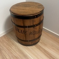 木製の樽箱