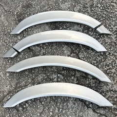 ハイエース100系　アズマックスオーバーフェンダー