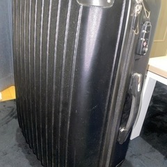 【決まりました】スーツケース 黒色 Mサイズ