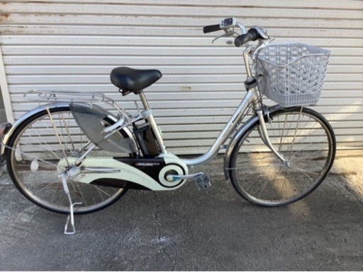 425  パナソニック新機種電動アシスト自転車vivi26インチシルバーボディー