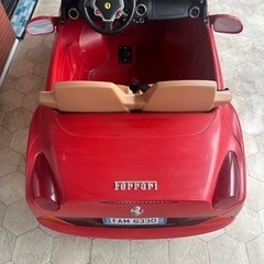 フェラーリ 電動乗用子供車