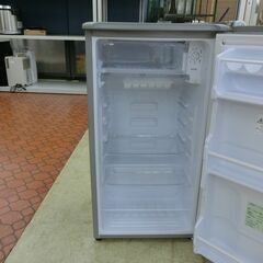 ID 071669　冷蔵庫２ドア　75L　アクア　２０２０年　AQR-8G(S)