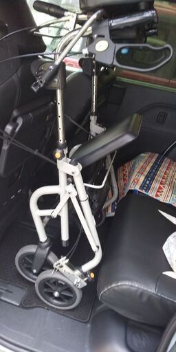 歩行補助車 ラビット