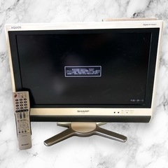 2010年製 SHARP AQUOS　液晶カラーテレビ 通電確認...