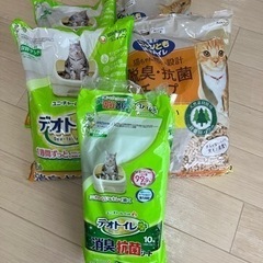 【取引中】猫砂＆シート