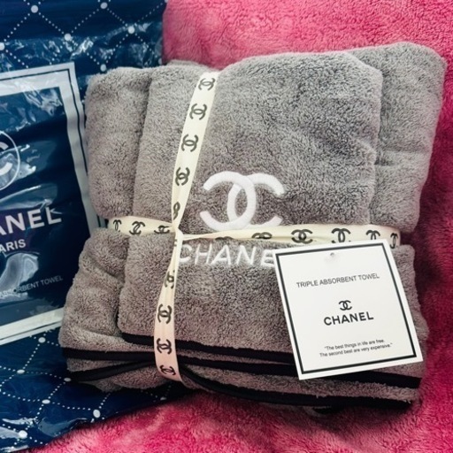 新品　CHANEL   ノベルティータオルセット\n