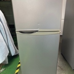 SHARP① ノンフロン冷凍冷蔵庫　118L  店頭4,000円