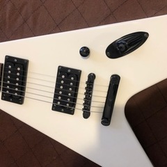 フライング V ギター GrassRoots G-HV-50SM楽器 弦楽器、ギター