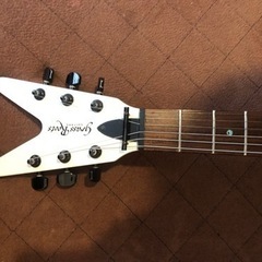フライング V ギター GrassRoots G-HV-50SM楽器 弦楽器、ギター