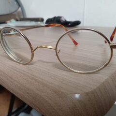 一山　丸眼鏡　ジョン・レノンのブランド品　