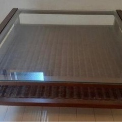 木製　ガラステーブル　正方形
