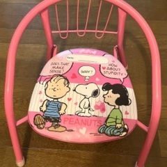 幼児用キャラクター椅子（スヌーピー）