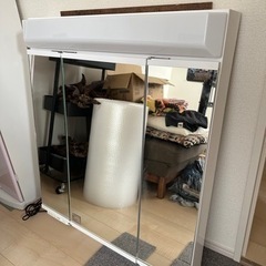 洗面所ミラー