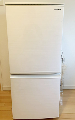 【冷蔵庫／直引き上げ優先】SHARP SJ-D14F-W ／シャープ137L つけかえどっちもドア 2ドア ホワイト系