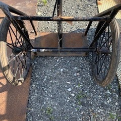 ガス台車 ガス溶接 切断 台車のみ ボンベ台車 2本積用 ボンベカート 3輪 運搬車 