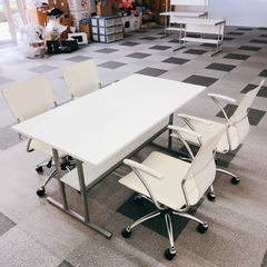 【取引完了】革張りチェア4脚とオフィステーブルのセット