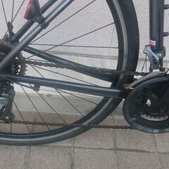 売り切り値下げ★★★激安 補助ブレーキ装備【ジャイアント エスケープロード・外装１６段変速 クラリス アルミフレーム Ｓサイズ】★★★