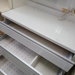 J4649　Pamouna　パモウナ　4枚扉食器棚　ホワイト　クリーニング済　【リユースのサカイ柏店】