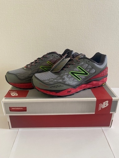 New Balance MT1210GR 新品