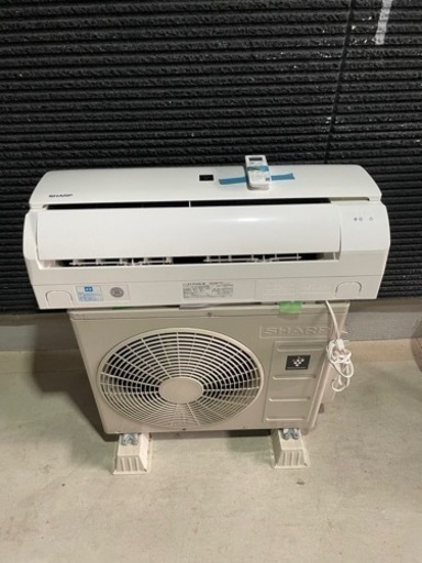家電 季節、空調家電 エアコンSHARP2.2kw2022年　交渉あり