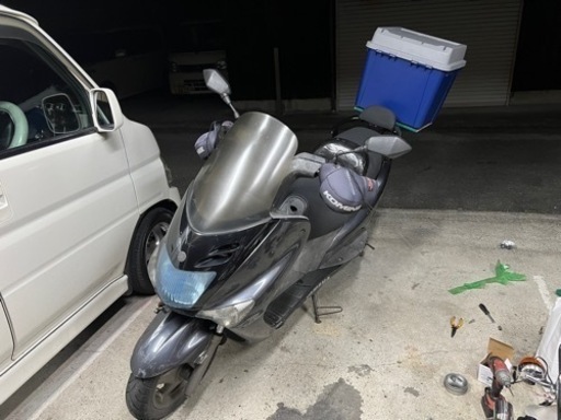 ⭐️値下げ⭐️　マジェスティ125fi キャリア\u0026ボックス付き