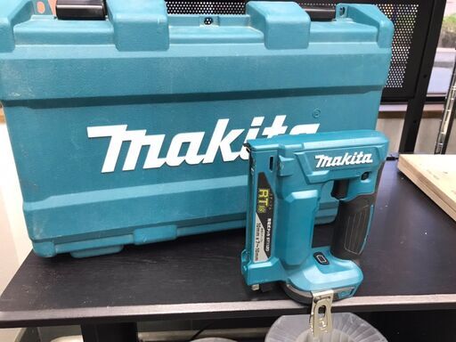 makita/マキタ/充電式タッカー/ST112DZK/No.1318