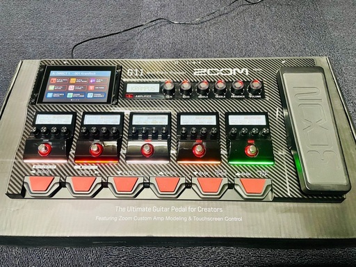 ZOOM G11 Multi-Effects Processor ギター用マルチエフェクター