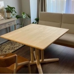 ソファ、テーブル、椅子3点セット