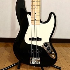 【新品・未使用】FENDER Player Jazz Bass Maple Black 