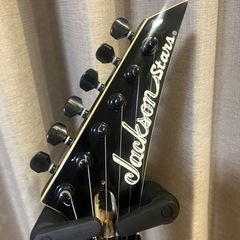 ジャクソンスターズ ランディーv スルーネック ケース付き　楽器 弦楽器、ギター