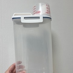 受渡決定【亀戸】冷蔵庫　米びつ　2kg
