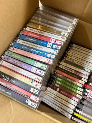 業者向け　目利き品１人3箱まで　1箱1万円150枚程度　レンタルCD プロパー商品