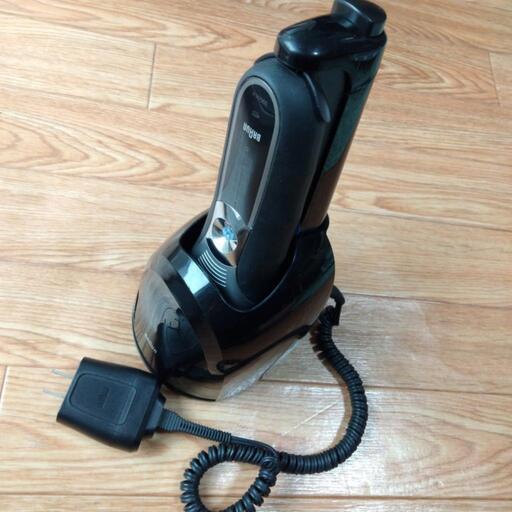 シェーバー　ブラウン　braun  シリーズ3 　全自動アルコール洗浄機付き