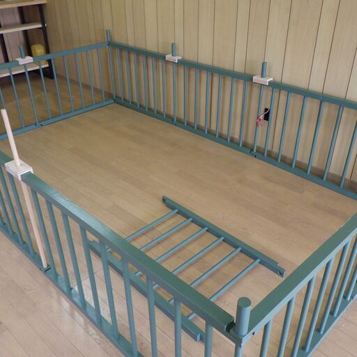大型のベビーサークル　自作品